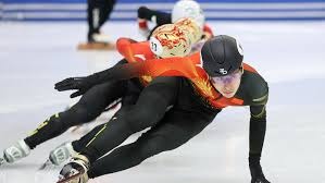 米西奇：布克的领导力其实很扎实但处于KD的阴影下 比尔非常职业