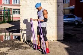 成都蓉城中锋位置板凳厚度不够，“韦德”或是徐正源的解决办法