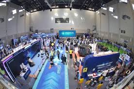 这招尝试了好多遍还是觉得不够丝滑，会不会是头发没飘起来的原因